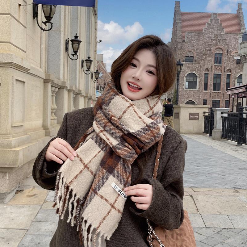 Korean version of premium sense retro long color matching plaid scarf female versatile couple scarf warm thickened shawl student
