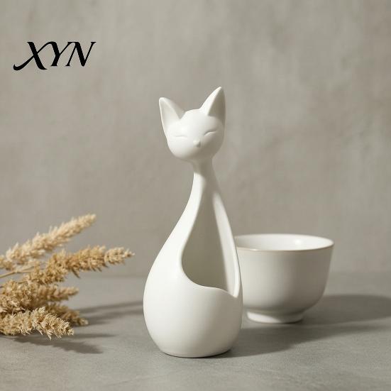 Desktop Succulents Holder Cute Cat-Shaped Sculpture, Hollow Out Ceramic Kitty Flower Pot with Smiling Face, Adorable Modern Planter Decor &