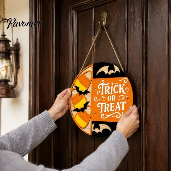 Wooden Hanging Decor Halloween Trick or Treat Door Sign, Retro Round Bat Silhouette Ornament Plaque for Home Front Wall & Party Decoration Atmosphere