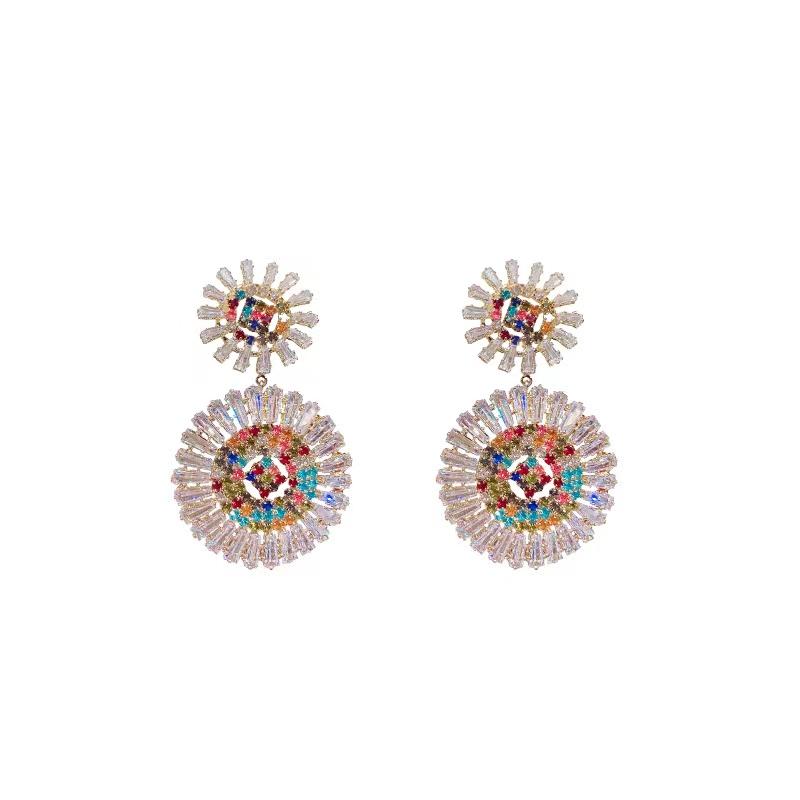 Chrysanthemum Flower Zircon Earrings Square Sugar Copper Plated Design Luxury Embossed Artificial Shell Beads Flower Earrings