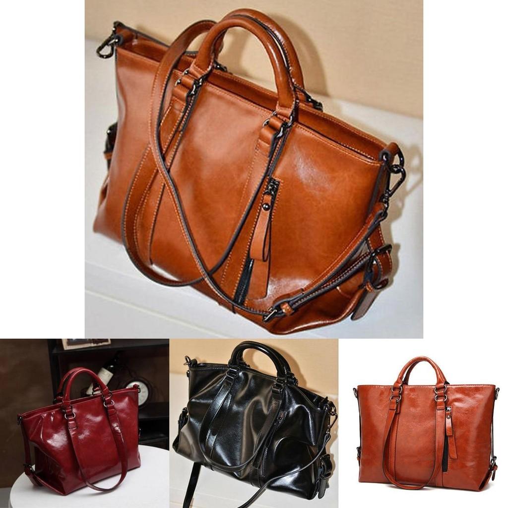 Womens Handbag With Soft Handle And Multiple Compartments For Everyday Style