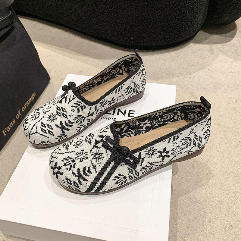 Spring and summer new cloth shoes women's shoes soft sole non-slip shallow mouth breathable mother shoes lazy shoes low-top flat bottom