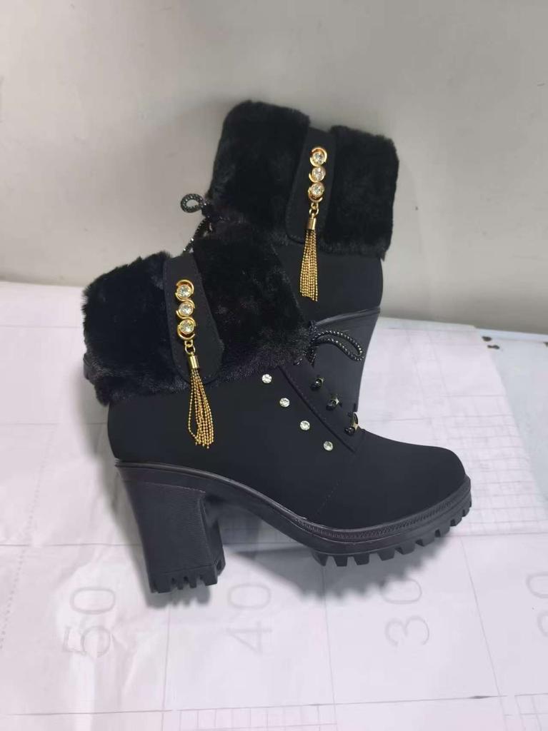 New autumn and winter Martin boots British high-heeled turned rhinestone short boots thick heel thickened velvet boots