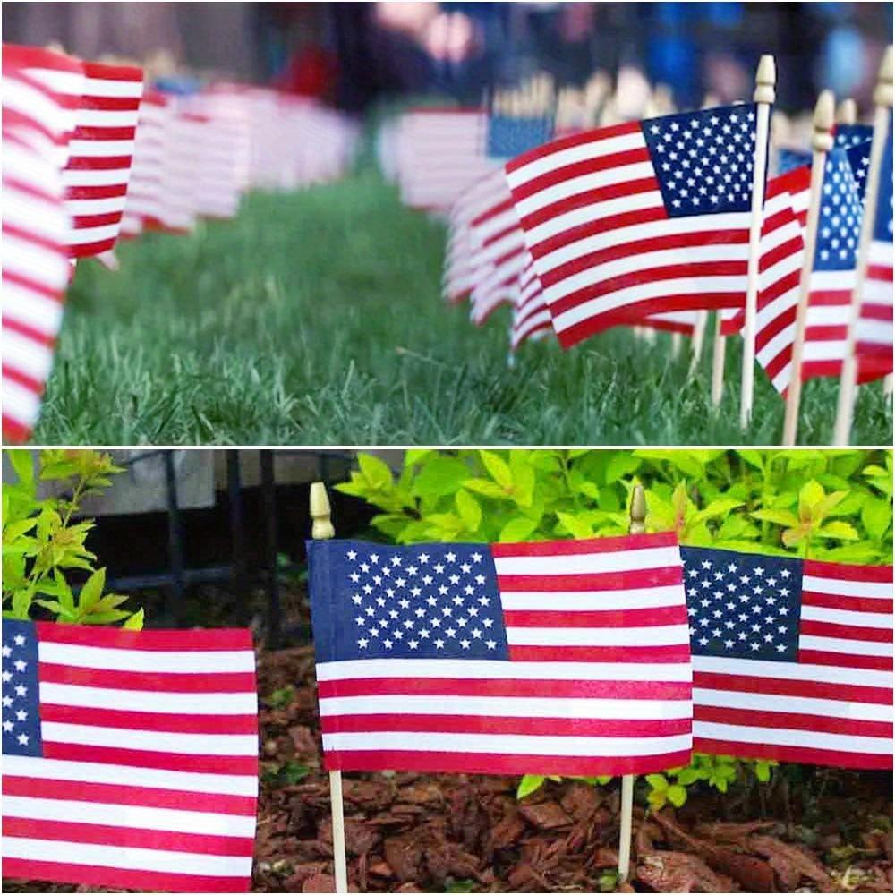 12 Pcs/pack Small American Flags Small US Flags/Mini American Flag On Stick 4x6 Inch US American Hand Held Stick Flags