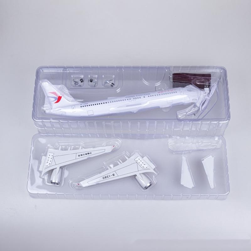 Halloween 1/85 B737 China Eastern Airlines Airplane Model Die-cast Resin Aircraft Model Suitable for Decoration Home Gifts