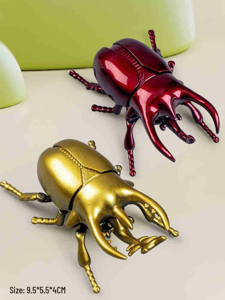 Creative Wind-Up Clockwork Beetle Toy: Crawling Prank Insect Model for Kids