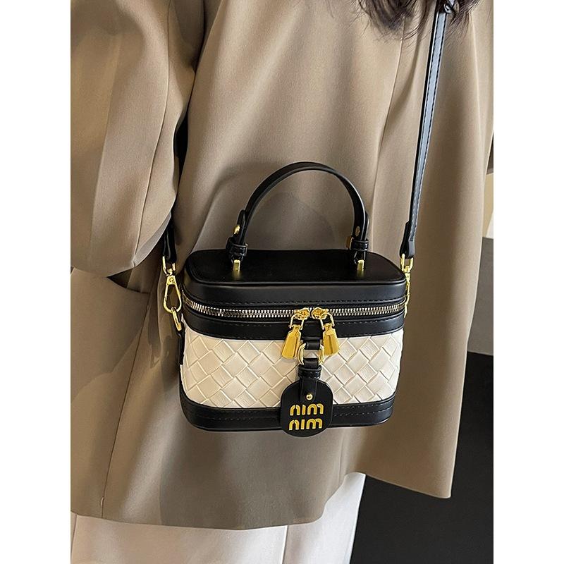 Tasche Umhängetasche Damen Tasche Premium Gefühl Nische Schultertasche Tragbare Box Tasche Gepäck