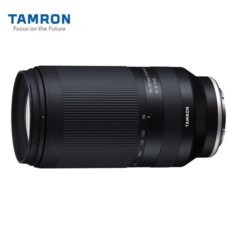 

Телеобъектив Tamron 70-300mm F/4.5-6.3 Di III RXD для байонета Sony E