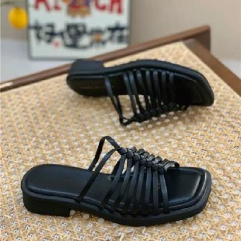 Outer Slippers Summer New Square Toe Open Toe Cross Slim Strap Simple Versatile Soft Sole Low Heel Sandals