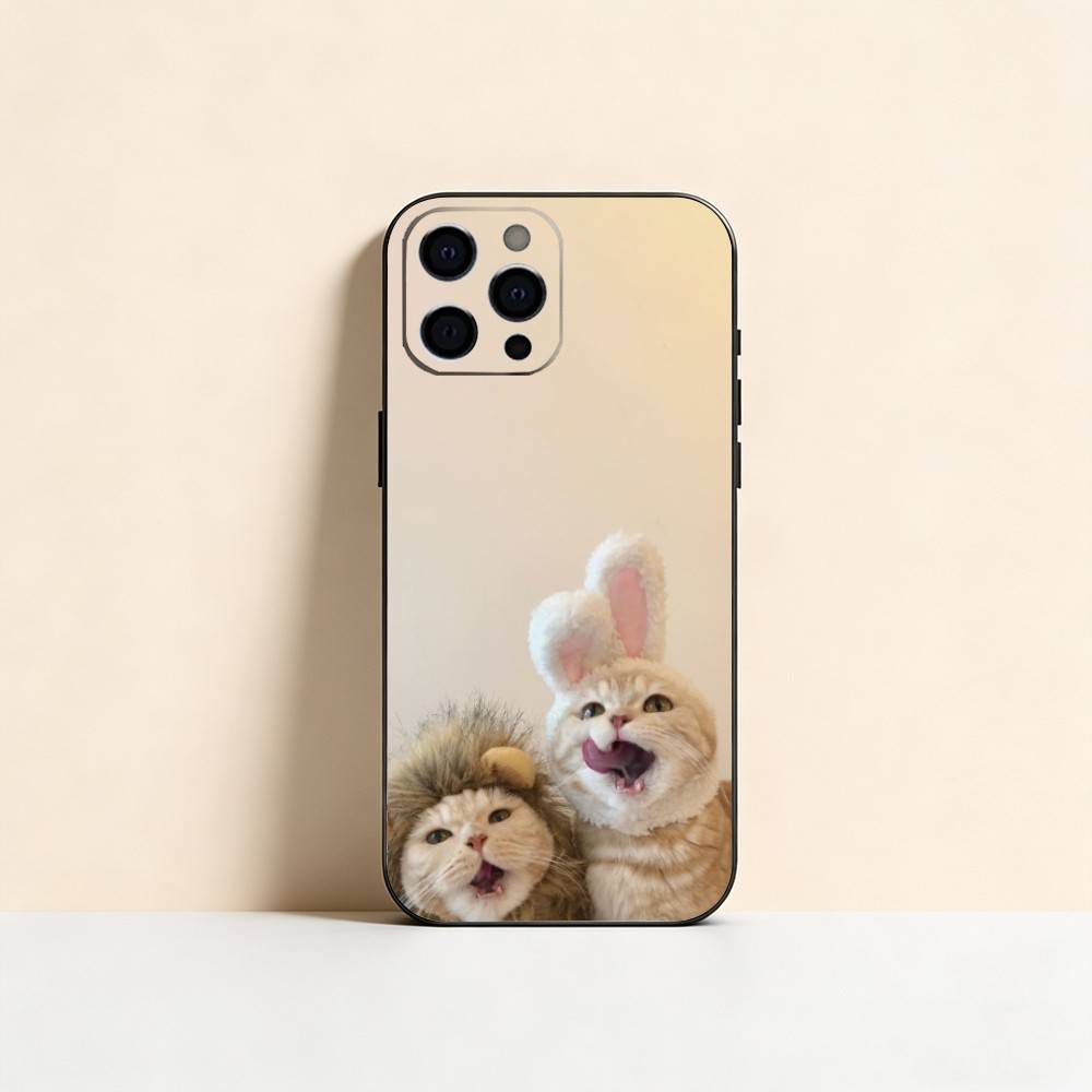cute cats couple Phone Case For iPhone 17,16,15,14,13,12,11 Plus,Pro Max,XS,Soft Silicone Black Cover iPhone13