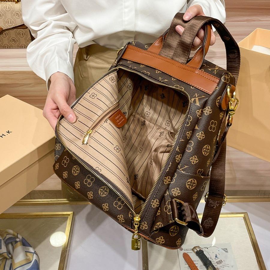 Women's New Leather High-end Lightweight Travel Bag, Fashionable Large Capacity Travel Backpack