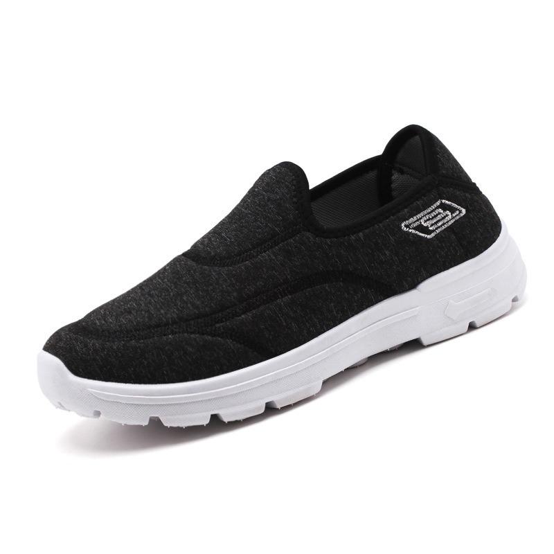 Changfeng Footwear Industry: Men's Shoes Middle-aged Spring and Summer Old Beijing Cloth Shoes Men's and Women's Casual Pedal