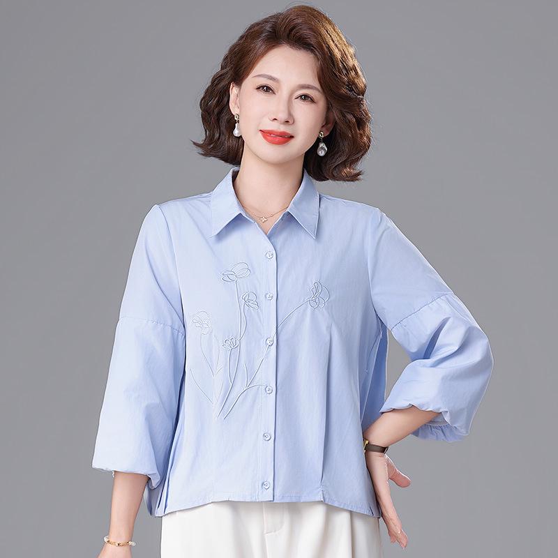 Spring Chinese-Style Casual Top for Middle-Aged Women: Comfortable, Loose, Fashionable, Versatile Shirt