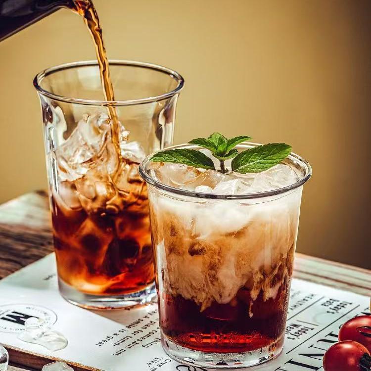 Durable High-Temperature Resistant Glass Cup for Coffee, Beverages, Milkshakes, and Breakfast, Explosion-Proof and Anti-Spill Design.