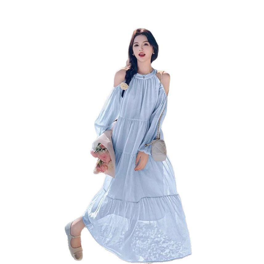 Seaside vacation dress women's summer new sweet gentle wind French temperament beautiful off-the-shoulder beach dress