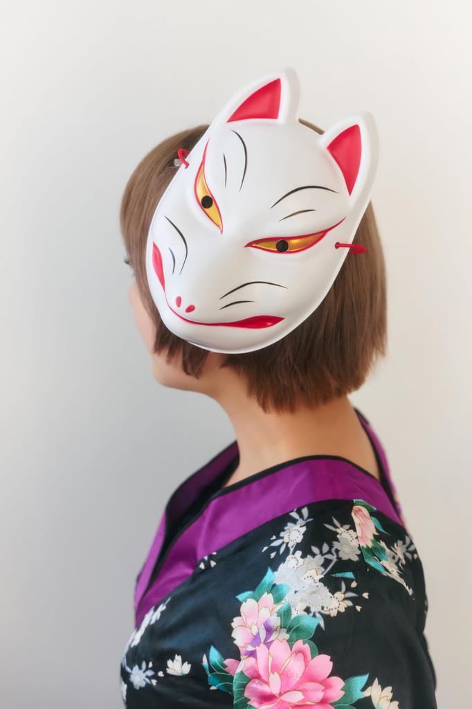 Clearstone Tenko Maske im japanischen Stil, (Fuchsgeist), weiß, unisex.