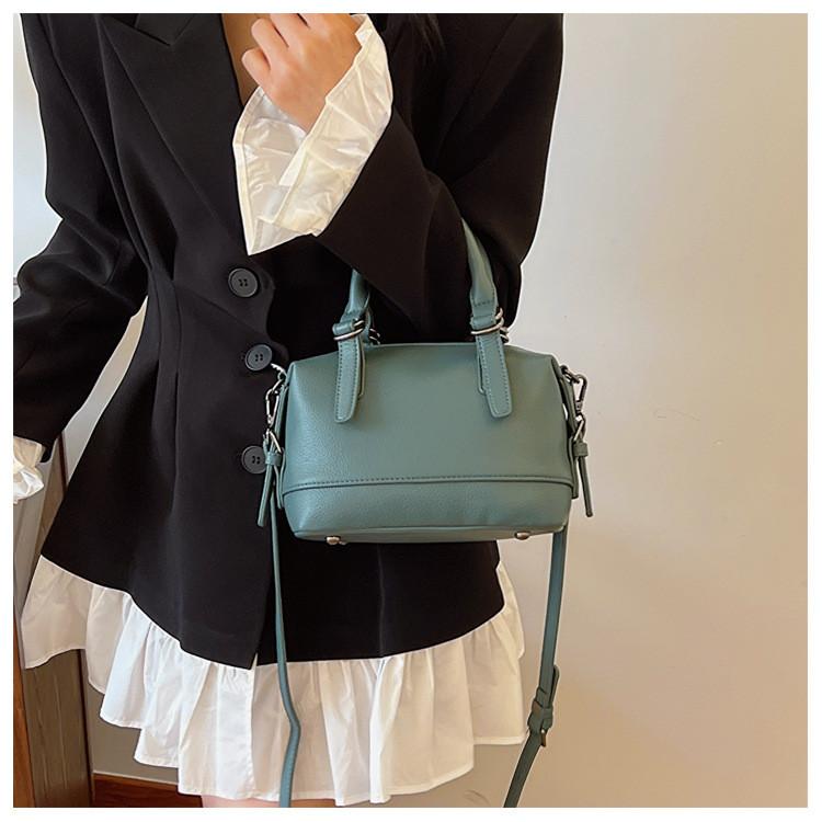 IELGY High-End Commuter Tote Bag One-Shoulder All-Match Cross-Body Portable Class Bag