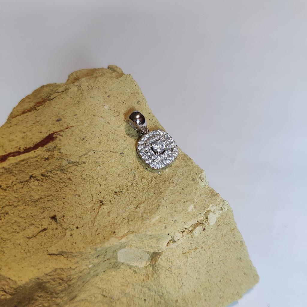 Серебряная подвеска с фианитами (2129776)