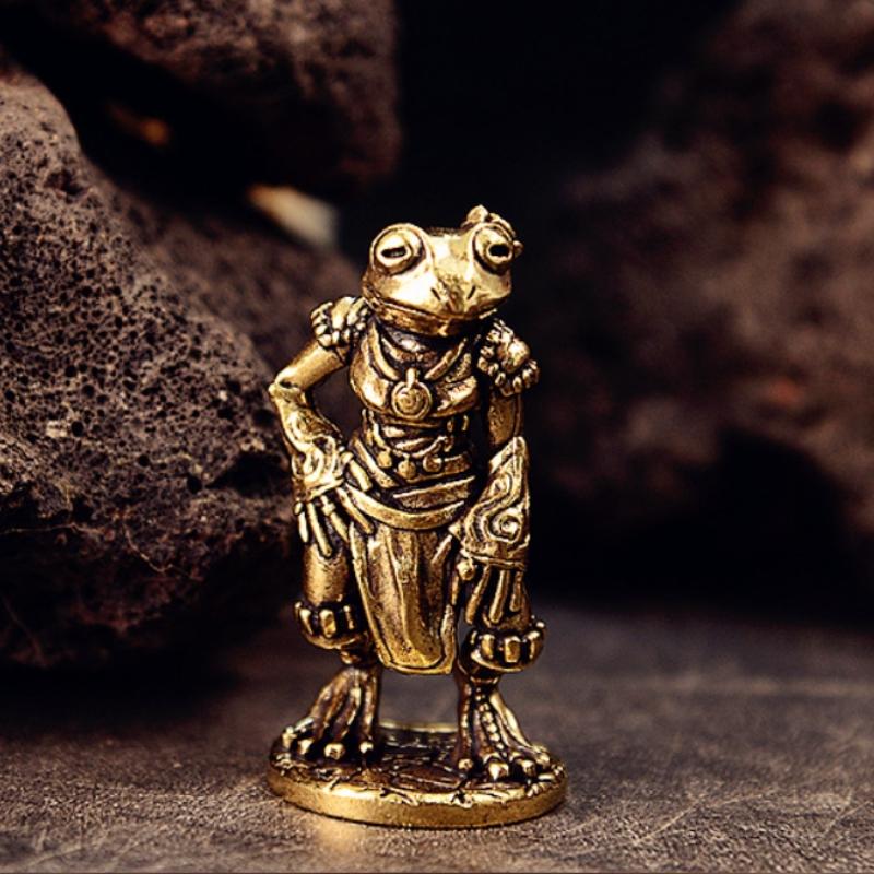 Graceful Frog Statue Ornaments Mini Antique Brass Frog Animal Sculpture Home Desk Decoration Tea Pet Collection Exquisite
