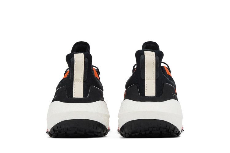 Men's Sneakers Adidas UltraBoost 22 Cold.RDY 2.0 'Black Impact Orange'
