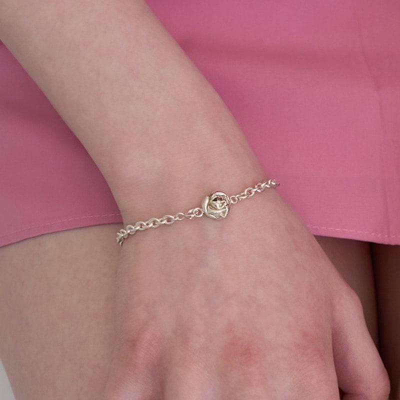 STILL INSTANT Rose with Dew - Bracelet 01