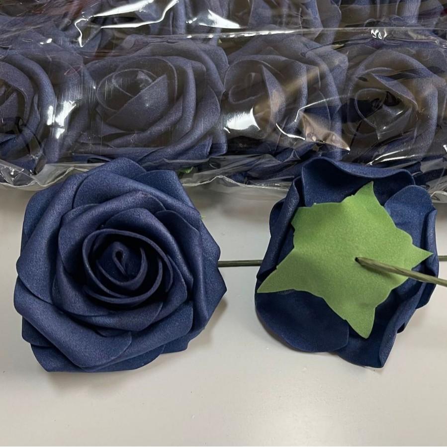 Gefärbte Pe-Schaumstoff-Blütenköpfe Hohe Imitation Farbverlauf Farbe Rose Valentinstag Bogen Handstrauß Material