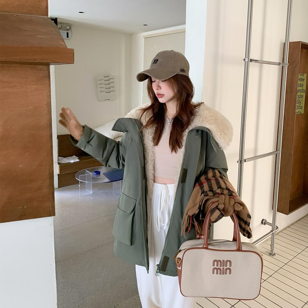 Zhao Ruth jacket pie overcomes the tide of lamb wool cotton clothes for women's winter piled and thickened cotton coats