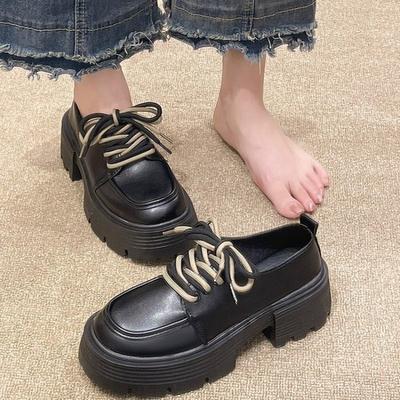 Sapatos fechados – Sapatos fechados