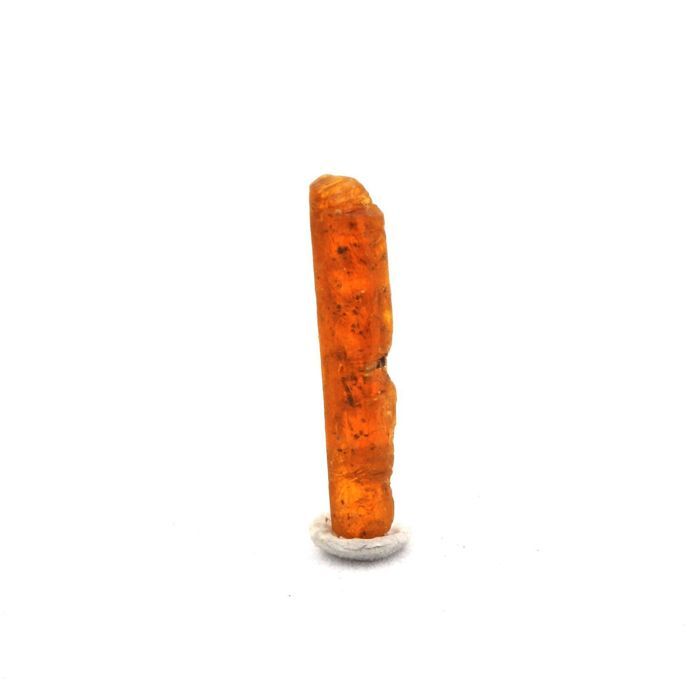 Pierres et Minéraux. Cyanite orange. 1.46 ct. Sangulungulu Hill, Loliondo, Tanzanie.