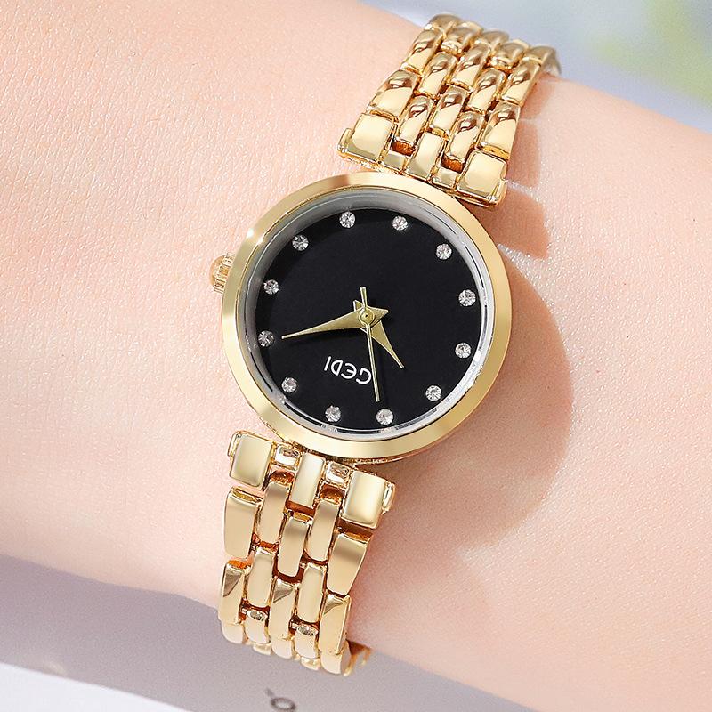 

Fashion Medieval Exquisite Alloy Quartz Watch, Light Luxury Retro Niche High-Value Women S Watch