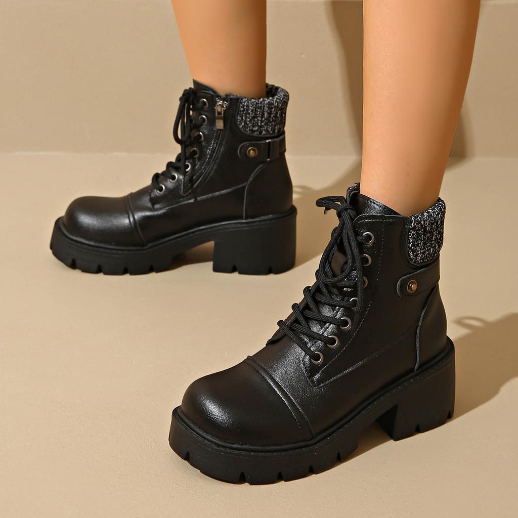 40-43 Large Size Shoes Platform Thick Heel Short Boots Autumn and Winter New Women's Boots Retro Lace-up Belt Buckle Boots Foreign Trade Shoes