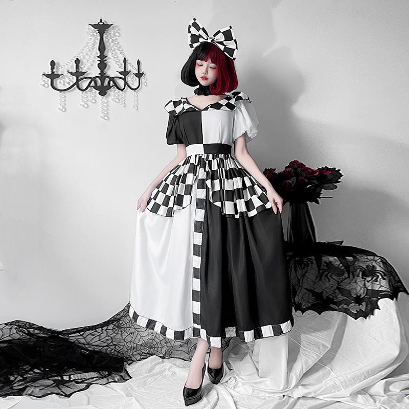 Halloween costume Mickey black and white plaid queen costume Alice cos maid clown princess dress
