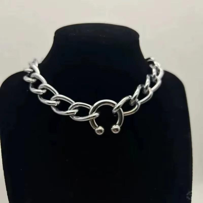 

Stainless Steel Hip Hop Cool C Shape Necklaces Hyperbole Sexy Thick Chain Short Choker for Women Unisex Party Fashion Jewelry