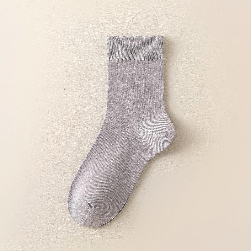 Ladies Spring and Autumn Pure Color Breathable Sweat Absorbing Anti Pilling Boneless Tube Cotton Socks