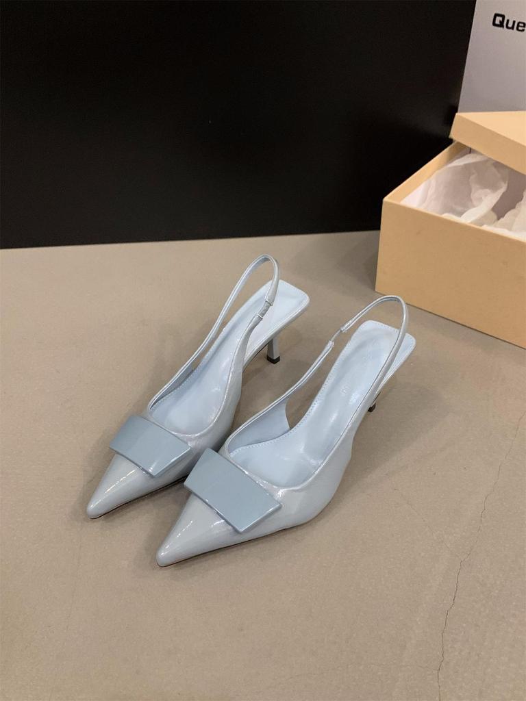 Escarpins Noirs de Niche à Bout Fermé - Printemps/Été 2024 Style Féerique