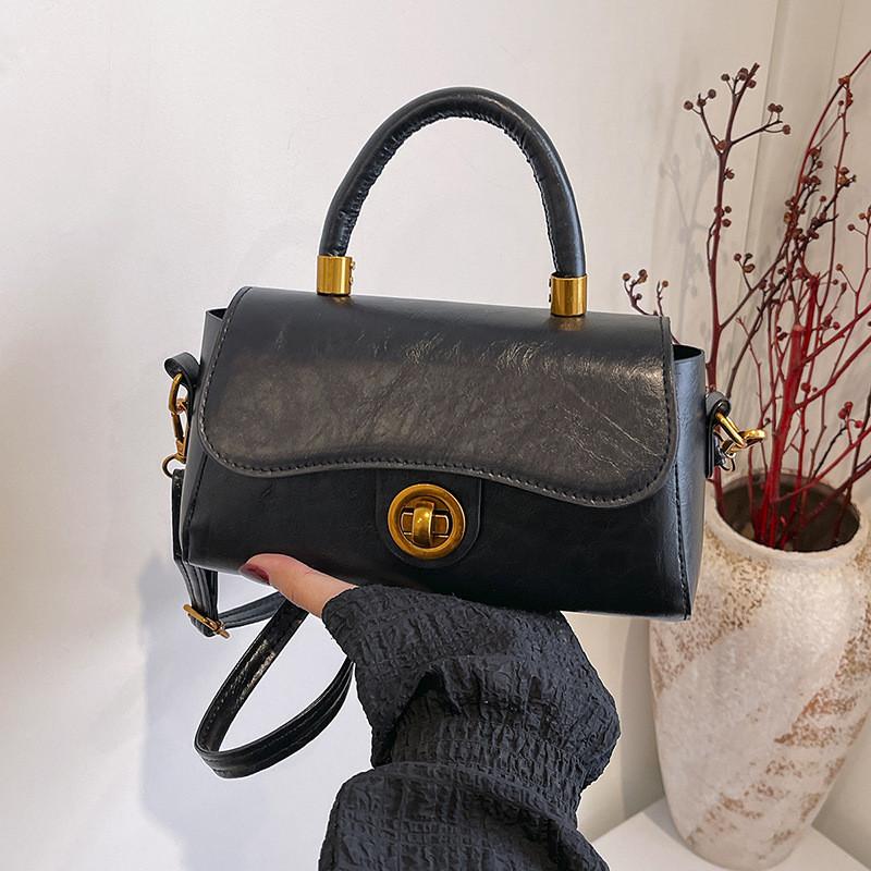 

Urban Crossbody Commuter Bag With Detachable Strap For Women Accessories Style Black Plain