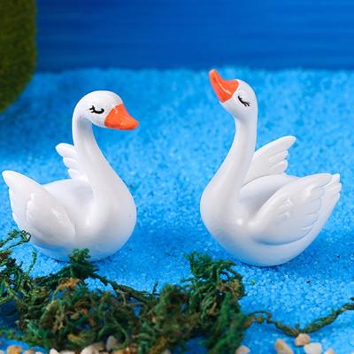 Ornement Cygne Posture Vive Apparence Réaliste Tridimensionnelle Décoratif Créatif Micro Paysage Mini Modèle Cygne Fourniture de Bureau