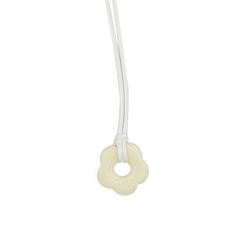Bunte Blumen-Anhänger-Halskette für Frauen Freundin Geschenk Harajuku Harz Pflaumenblüte Choker Jahrestag Y2K Schmuck 2026 Trend