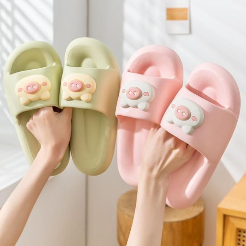 Slippers Female Super Soft Pig Head Pattern Sandals Summer Home Anti-slip Thick Bottom Bathroom Couple Bottom Slippers