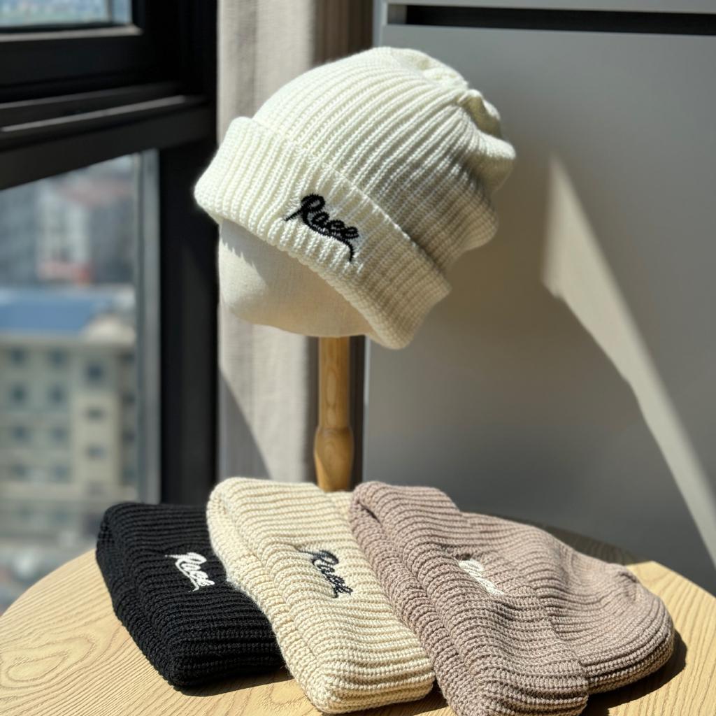 Autumn and Winter Korean Version Street Versatile Three-dimensional Letter Embroidery Warm Knitted Hat Ear Protection Cold Hat for Men