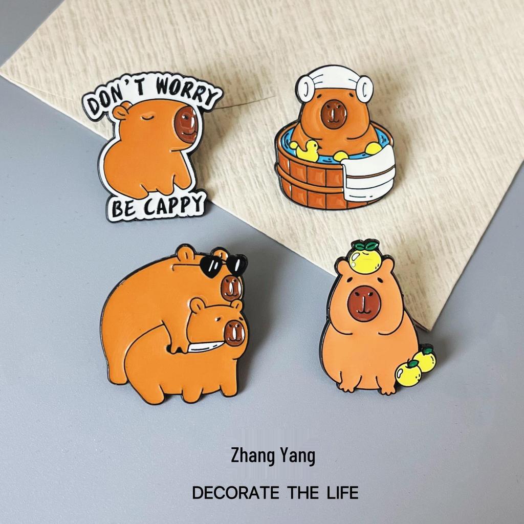 Broche Mignonne en Dessin Animé Capybara pour Sacs et Sacs à Dos