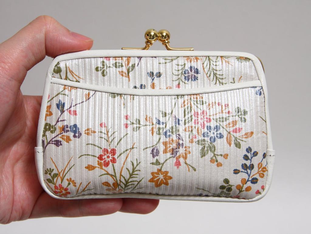 Hasegawa Prawdziwa Skóra Złota Klamra Sarasa Portfel z Kieszonką na Monety Wyprodukowano w Biała Portmonetka, Japonia,