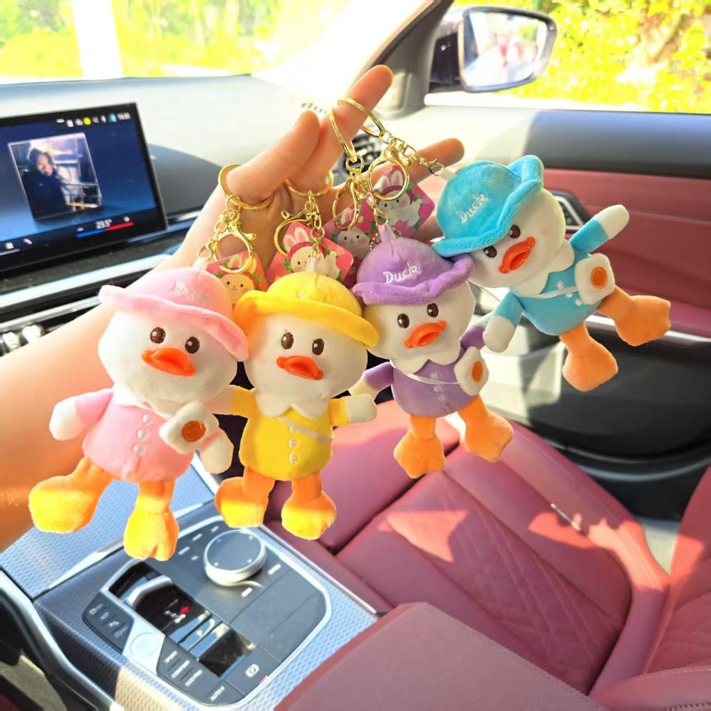 Viral Go-Go Duck Plush Toy: Cute Backpack Pendant & Internet-Famous Ornament