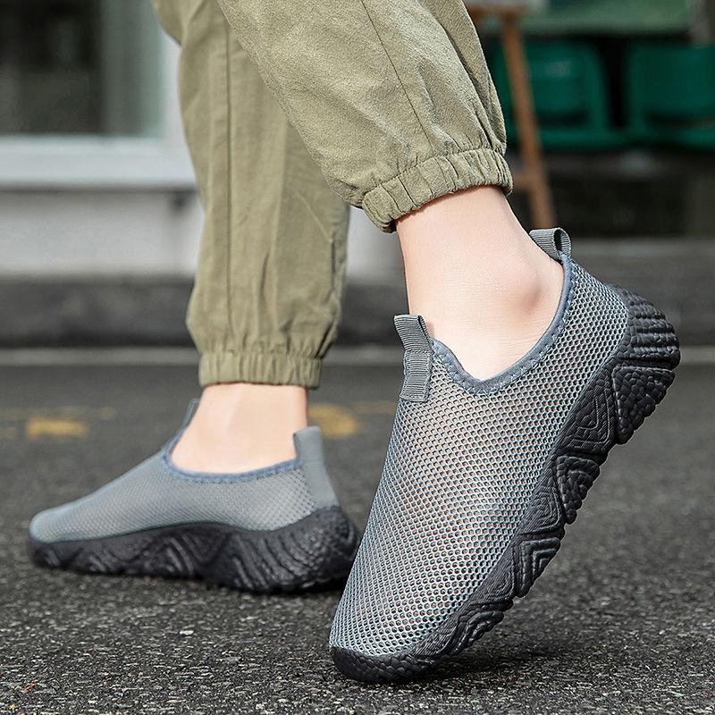 Mesh Upper Hollow Breathable Thick Platform Slip-on Sports Shoes for Men Original Deals Gym Cheap Liquidation Man Casual Sneaker
