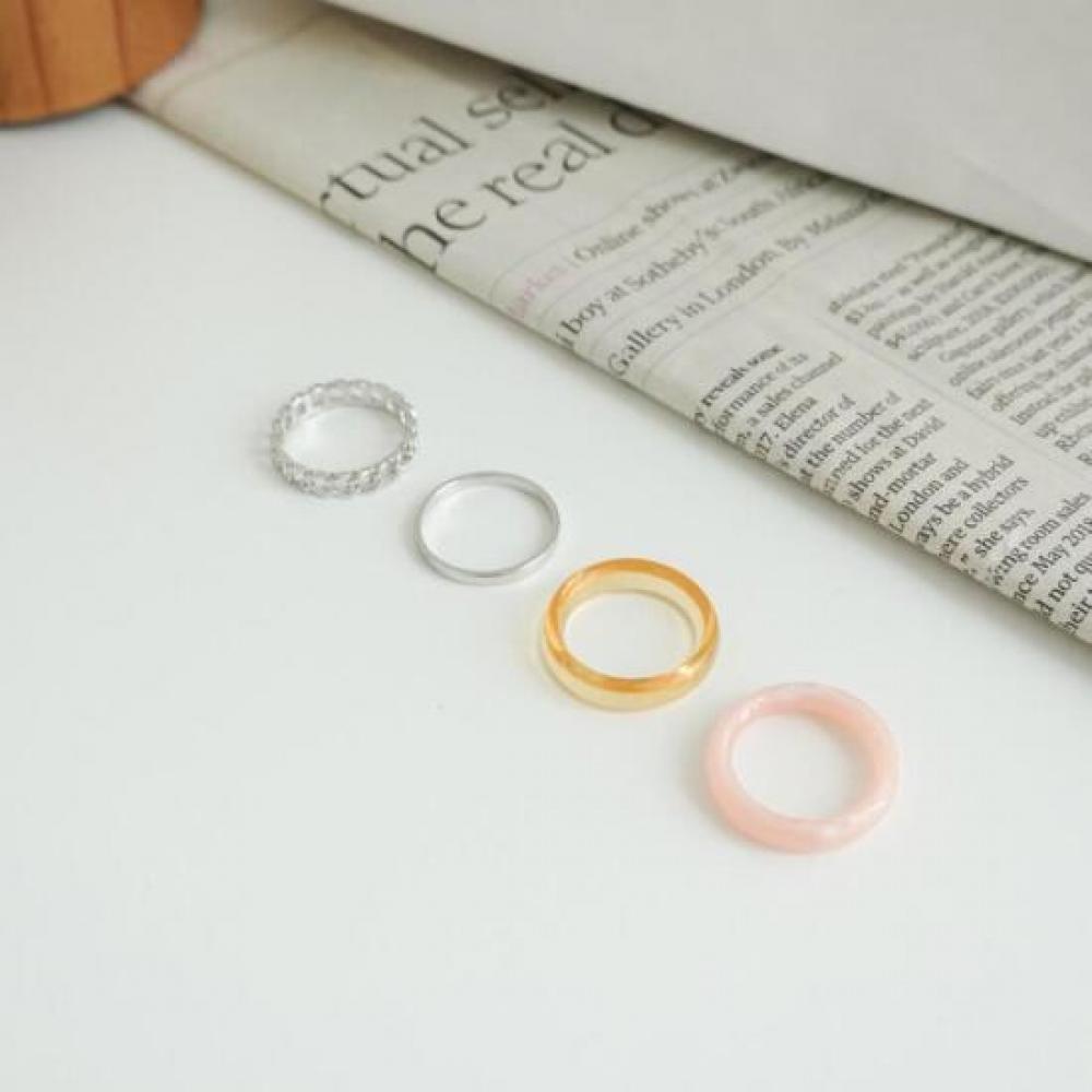 New Arrivals Open Run Women Chain Layered Ring Transparent