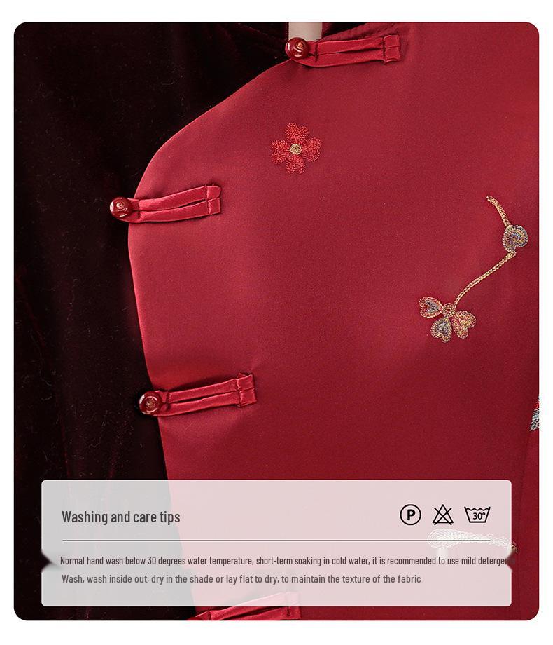 2025 Spring New High-End Chinese Style Frog Button Tang Suit for Women