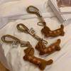 Kreativ Pølsehund Nøglering Brun Hund Taskevedhæng Med Flettet Rem Bedårende Dyre Nøglevedhæng Taske Plys Tilbehør Sød Gave