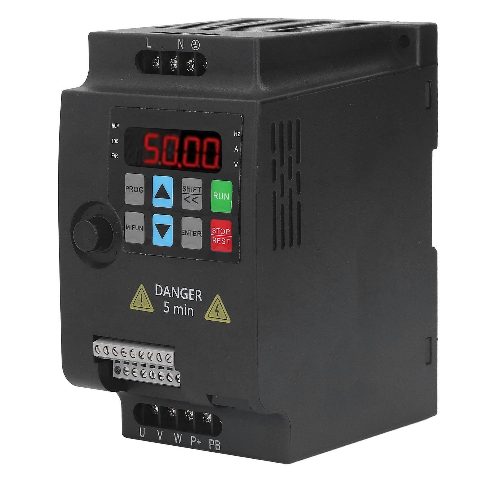 

1,5 кВт частотно-регульований інвертор, перетворювач частоти, один вхід AC220V, 3 фази AC0220В