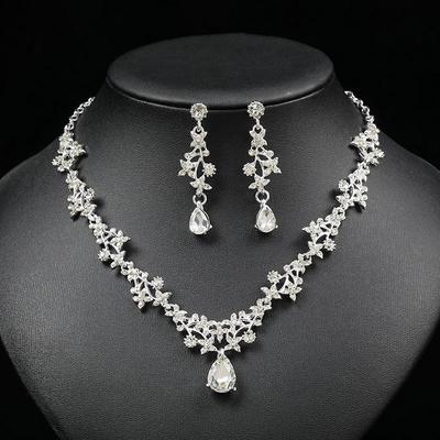 Korean Style Bridal Necklace & Earrings Set - Teardrop Pendant, Versatile Clavicle Chain