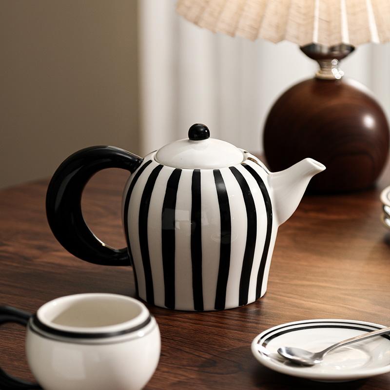 European Style Ceramic Teapot Set Black and White Striped Coffee Cup Exquisite Afternoon Tea Tea Set High-end Kettle Home Decor